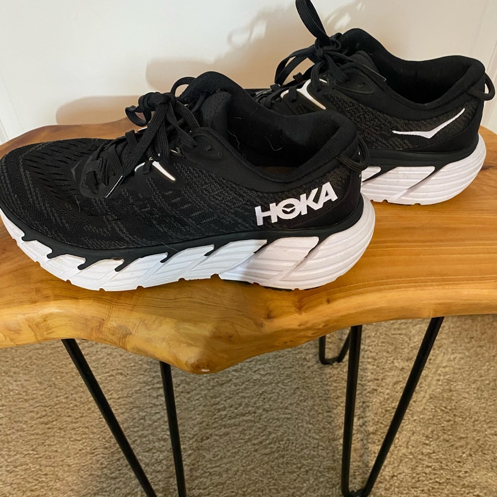 Hoka Women's Sneakers - Black and White